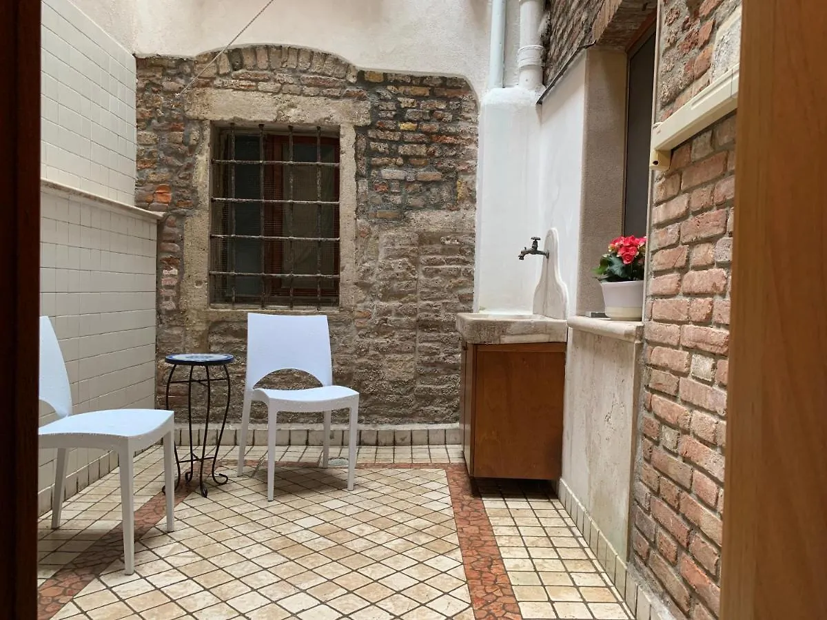 Rifugio Alle Vele Venice Apartment
